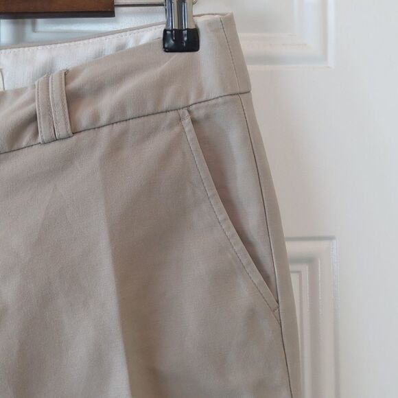 Banana Republic khaki Jackson fit cuffed pants - Picture 5 of 9